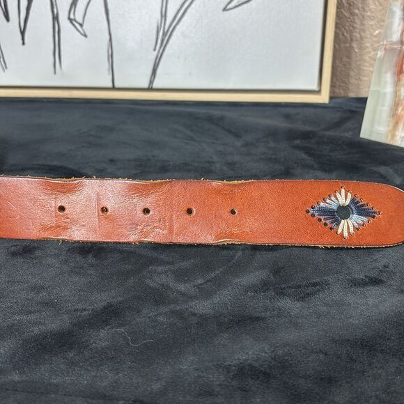 Lucky Brand Brown Leather Belt with Embroidered Detail - Picture 6 of 9